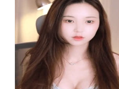 야한생각 유부녀 화정 민소매 가슴골 블랙 브라끈