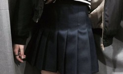 호불호 갈리는 허벅지 초커
